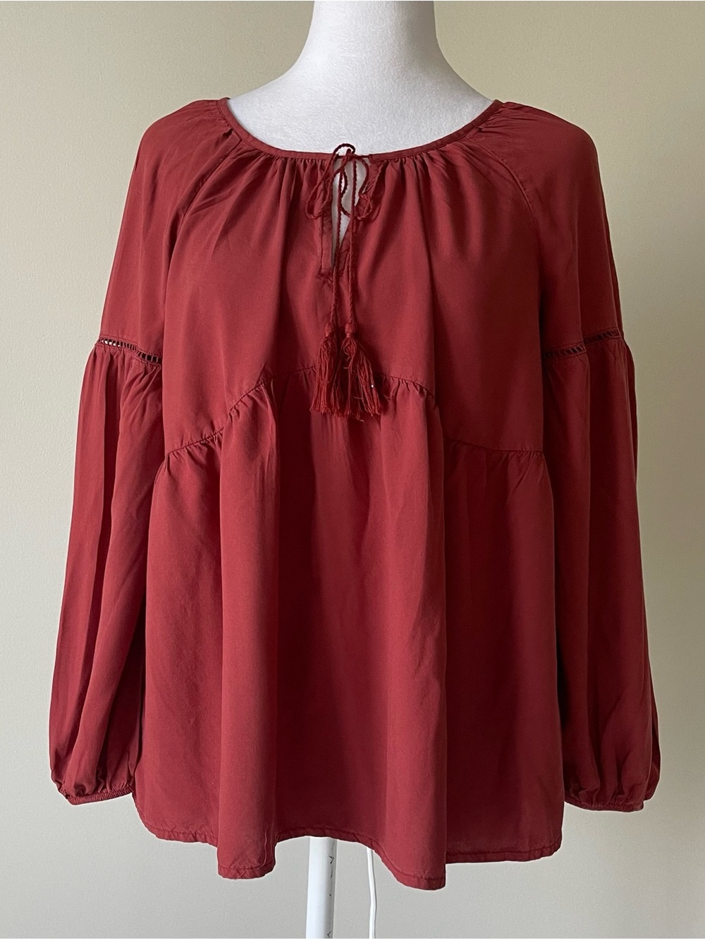 Old Navy Boho Peasant Long Sleeve Blouse with Tassel Tie in Deep Brick Red EUC